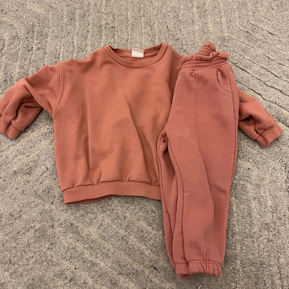 ZARA 24 Piece Bundle - Picture 7 of 12